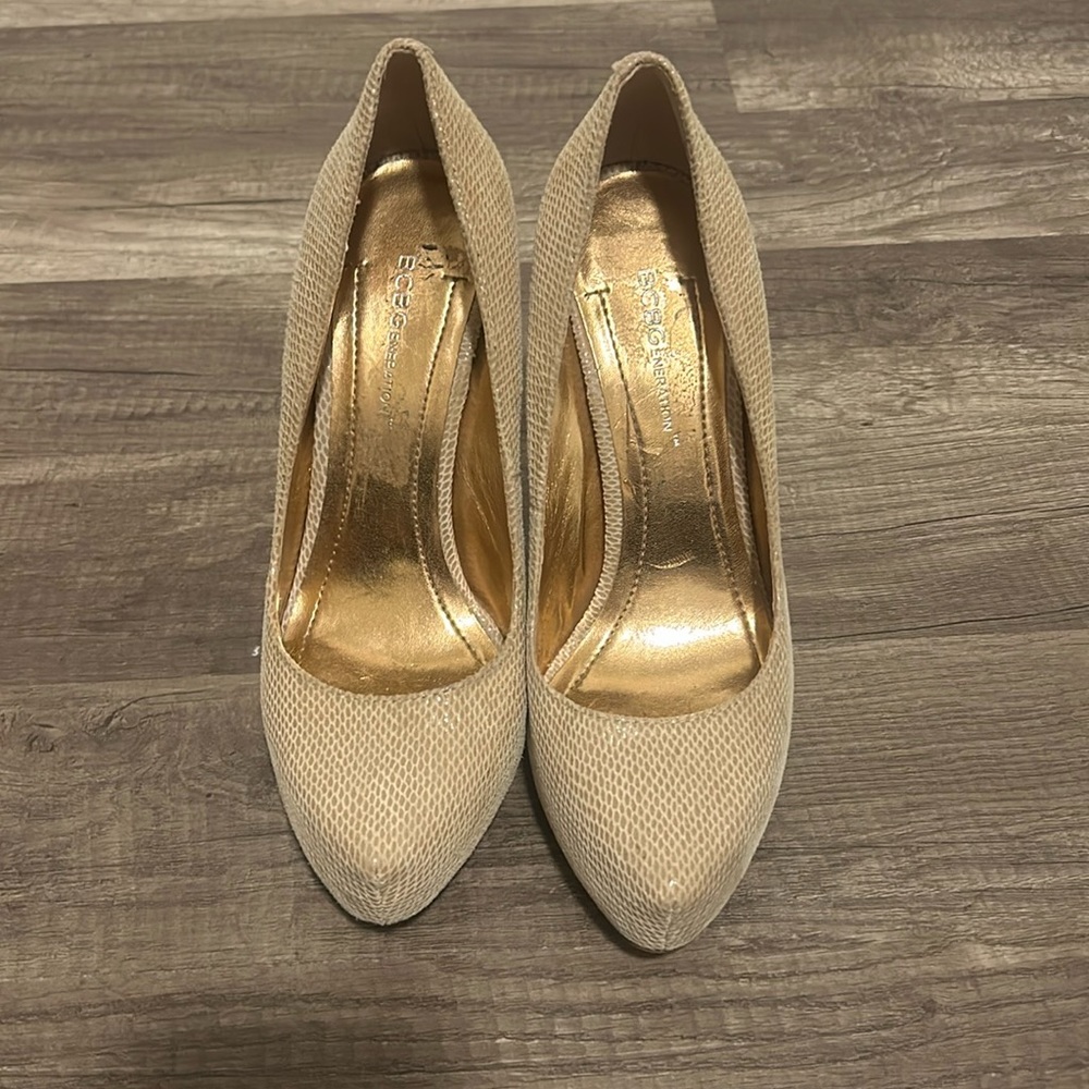 BCBG heels